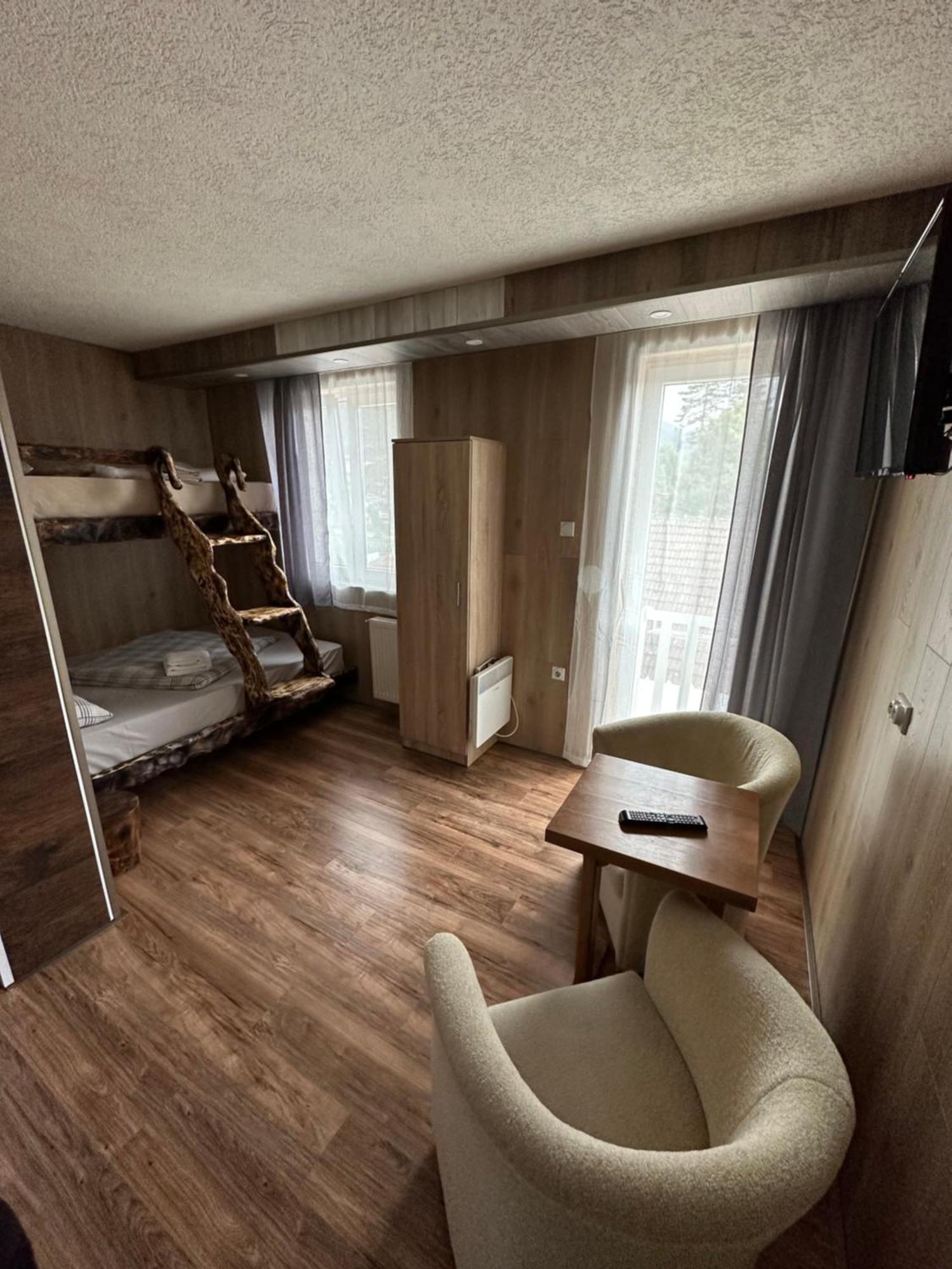 Apartments Park 2016 Surdulica 外观 照片